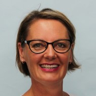 Photo of driving instructor Robyn Mackie Photo of driving instructor Robyn Mackie